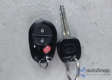 2014 Toyota Tacoma Base V6 из США, поврежденный, VIN 3TMMU4FN7EM062631